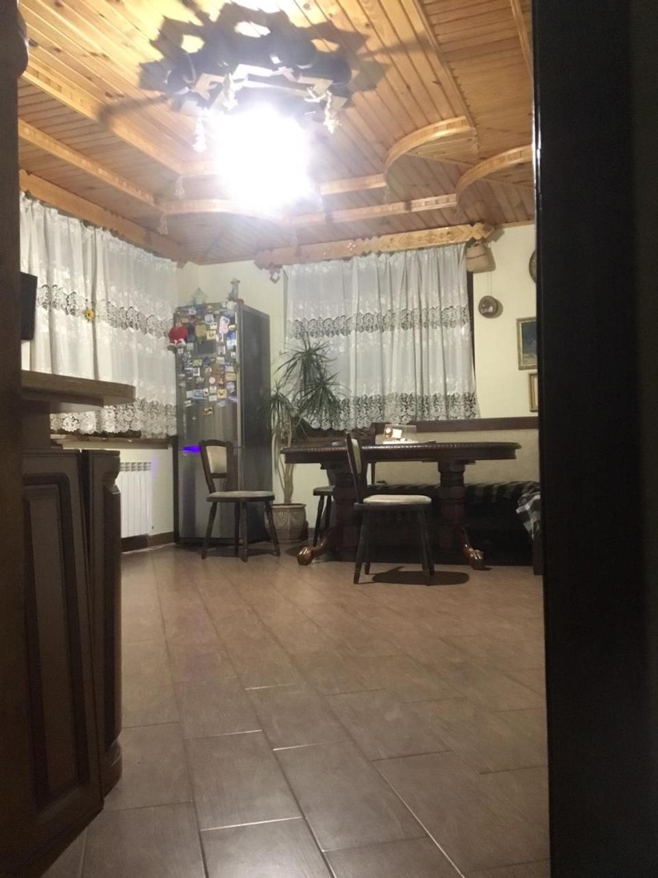 Затишний Дім ヤレムチャ エクステリア 写真
