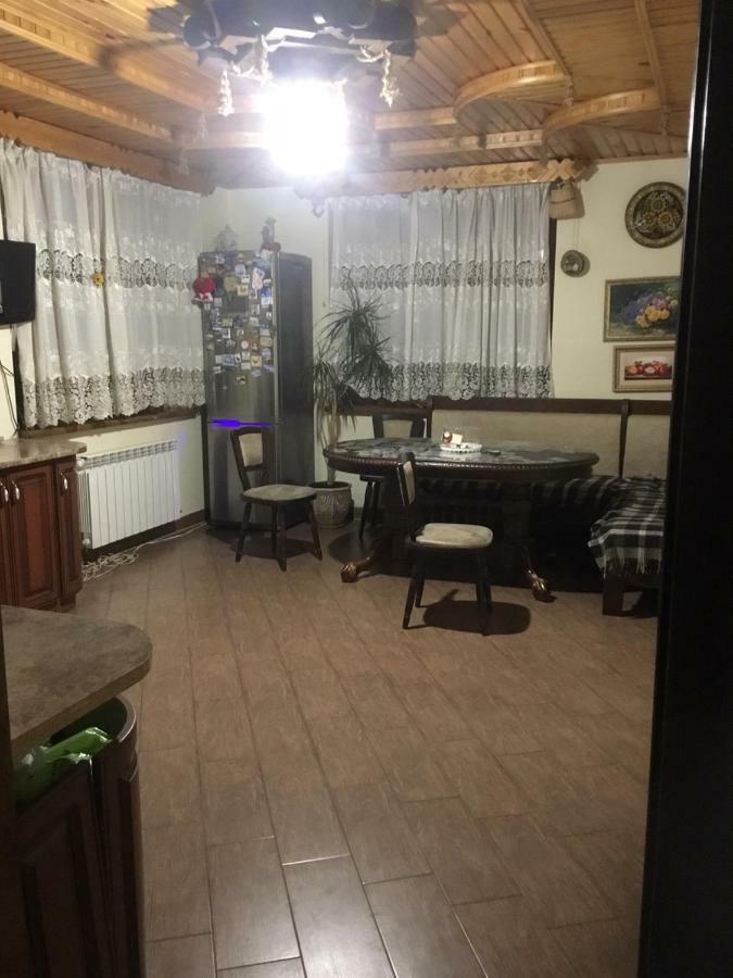 Затишний Дім ヤレムチャ エクステリア 写真